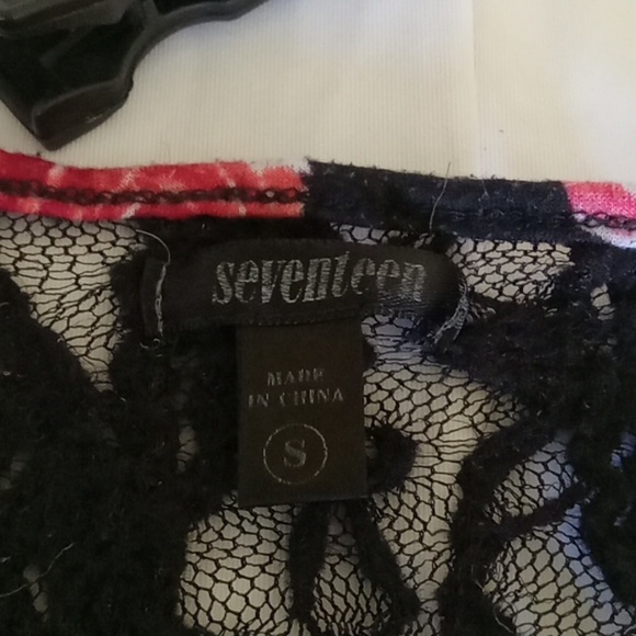 SEVENTEEN  TANK TOP - Picture 3 of 3